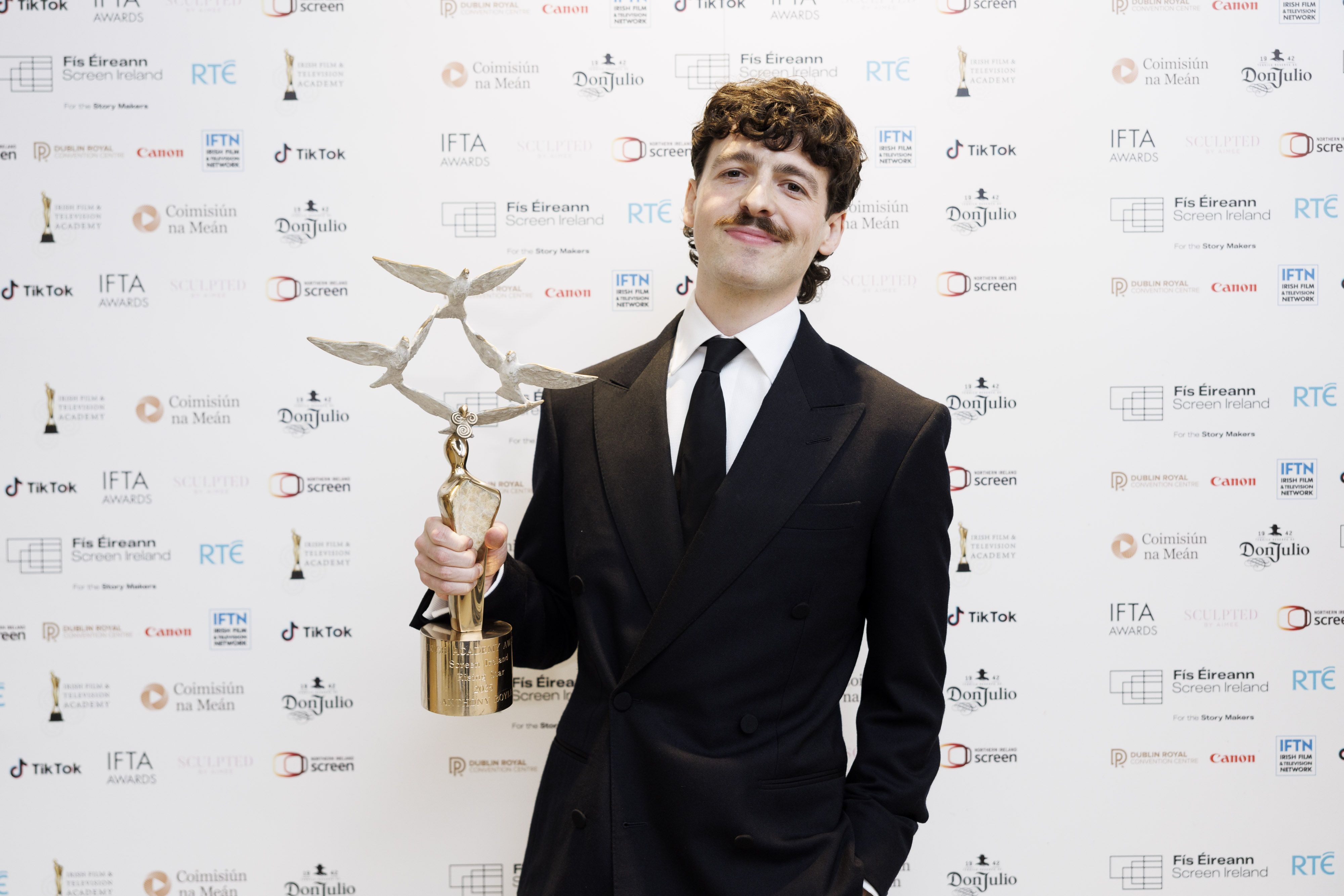 West Belfast actor Anthony Boyle with his award