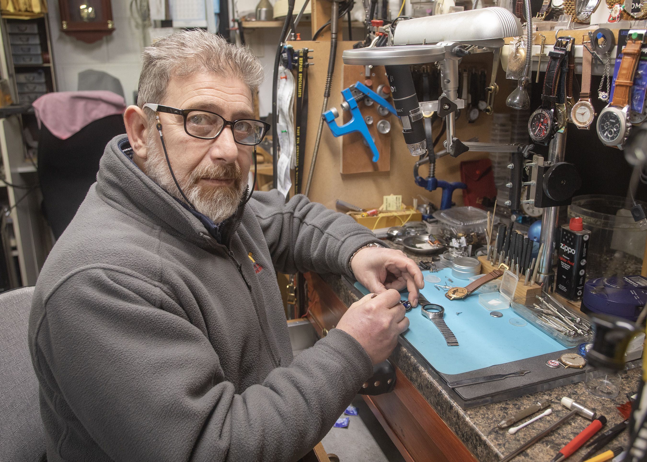 Ibrahim Salami (Watch and Jewellery Repairs and Sales)