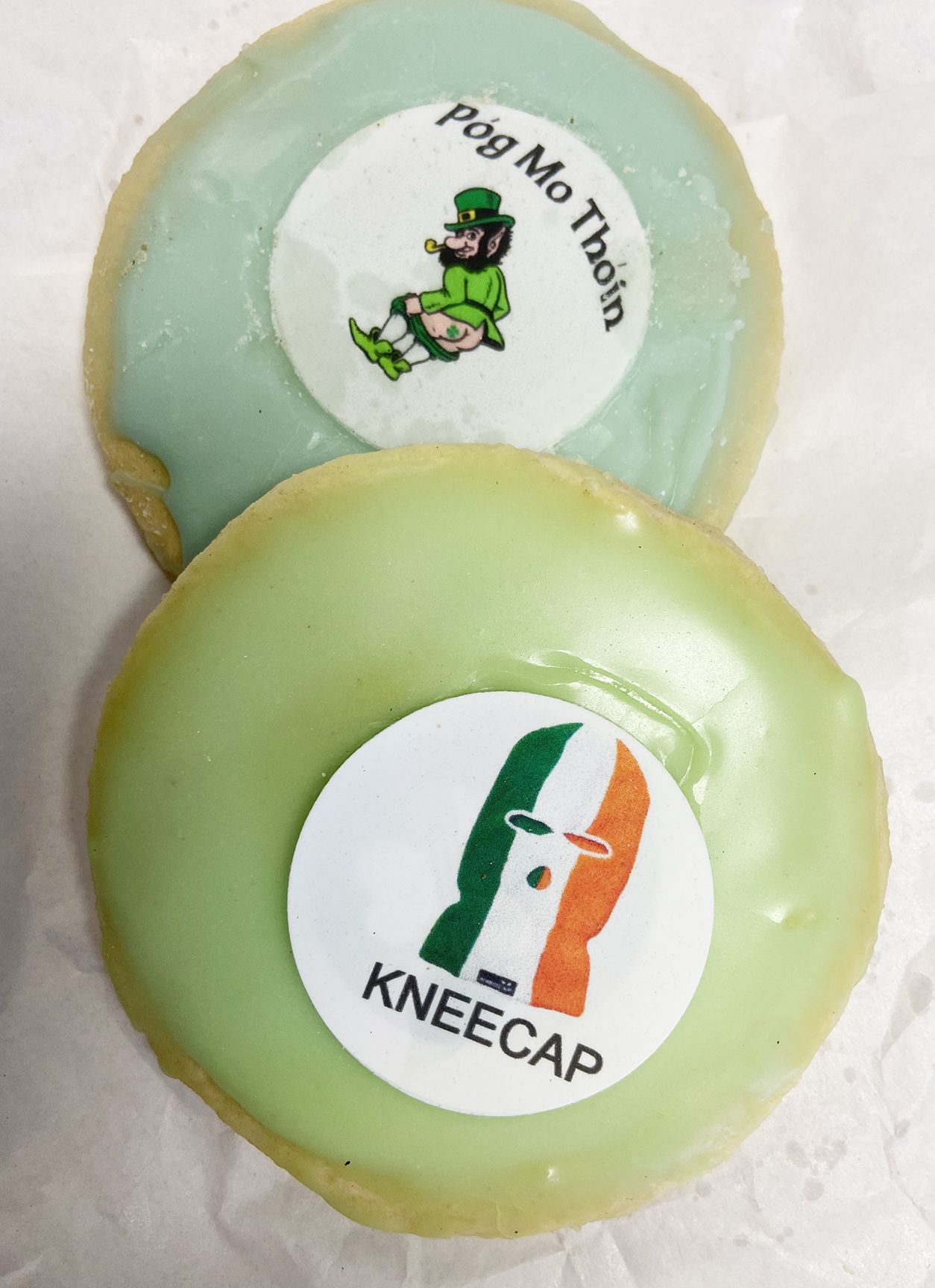 The Póg Mó Thóin and Kneecap cookies at Smyth's Bakery