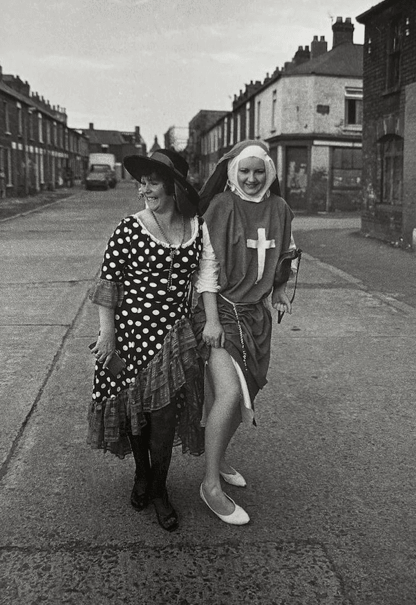 VIBRANT: Alice and Lisa, 1987. The Short Strand of the past is brought vividly to life in Frankie Quinn's new book