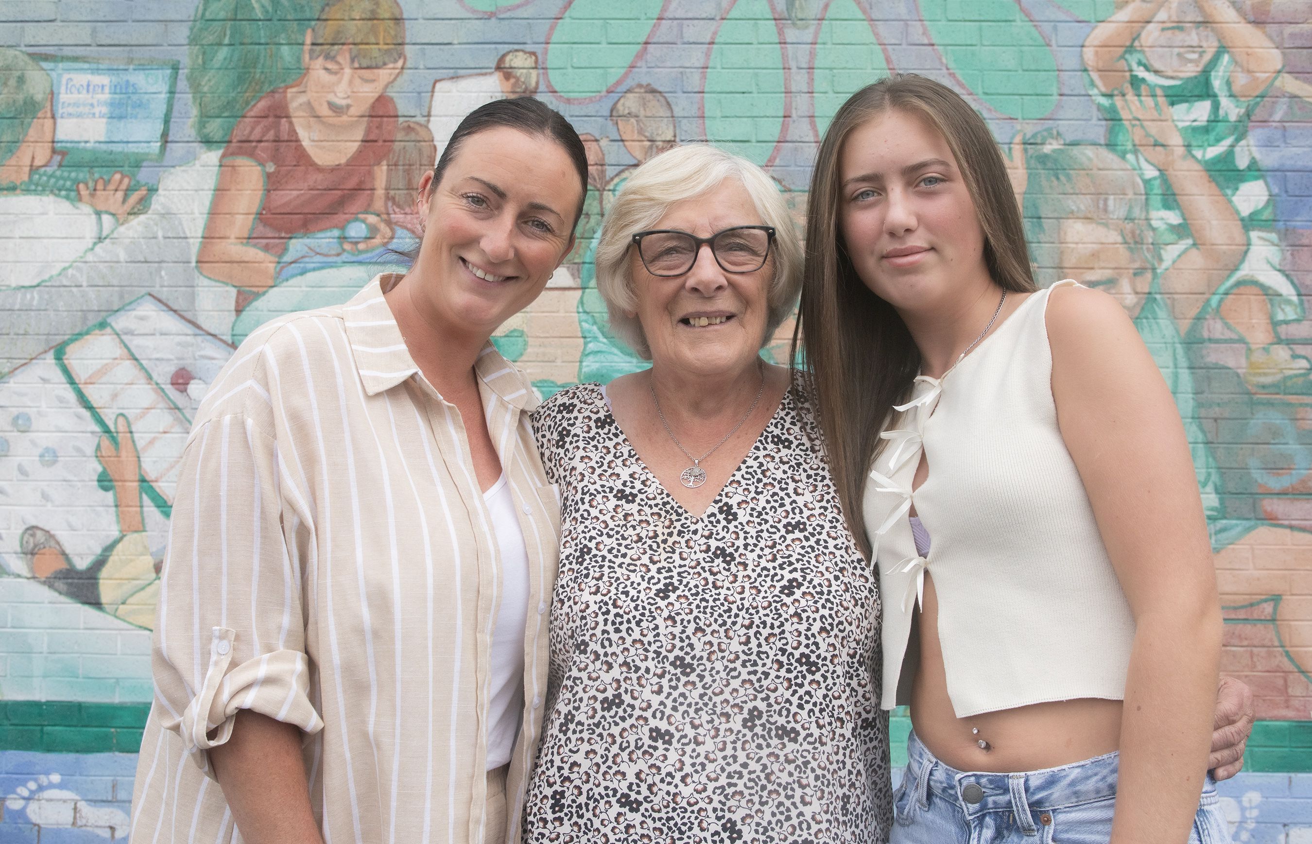 Mary with daughter Louise and granddaughter Roise