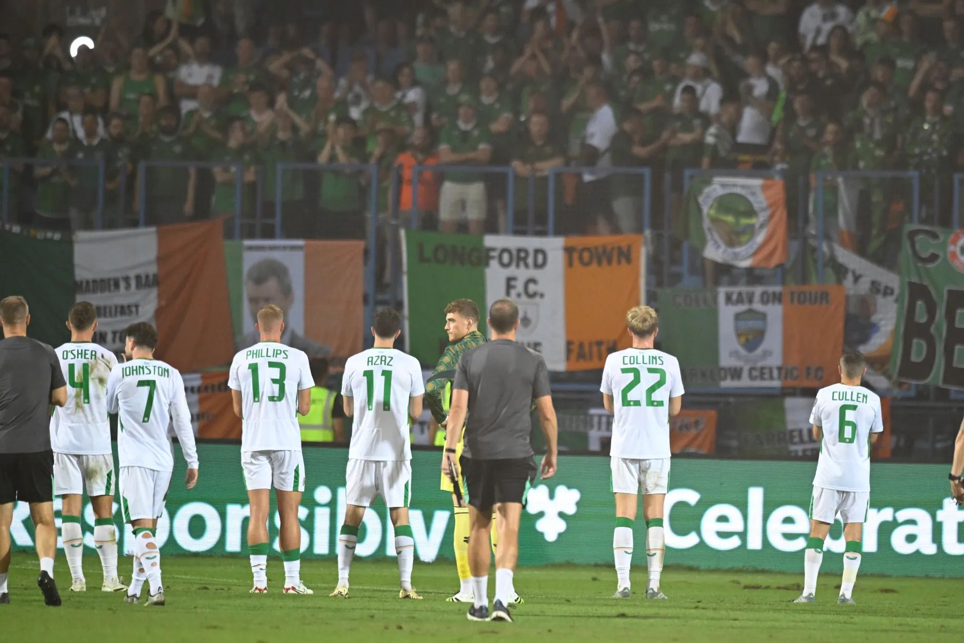 Ireland's players apologised to the travelling fans after an embarrassing result