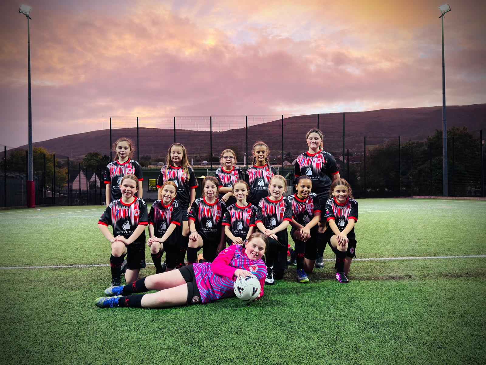 The 2016 Girls squad from Cumann Spoirt an Phobail