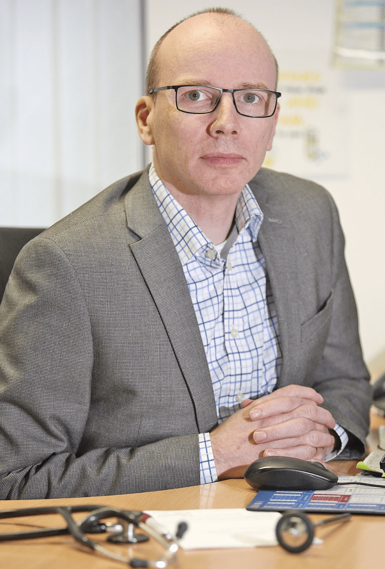 Dr Michael McKenna