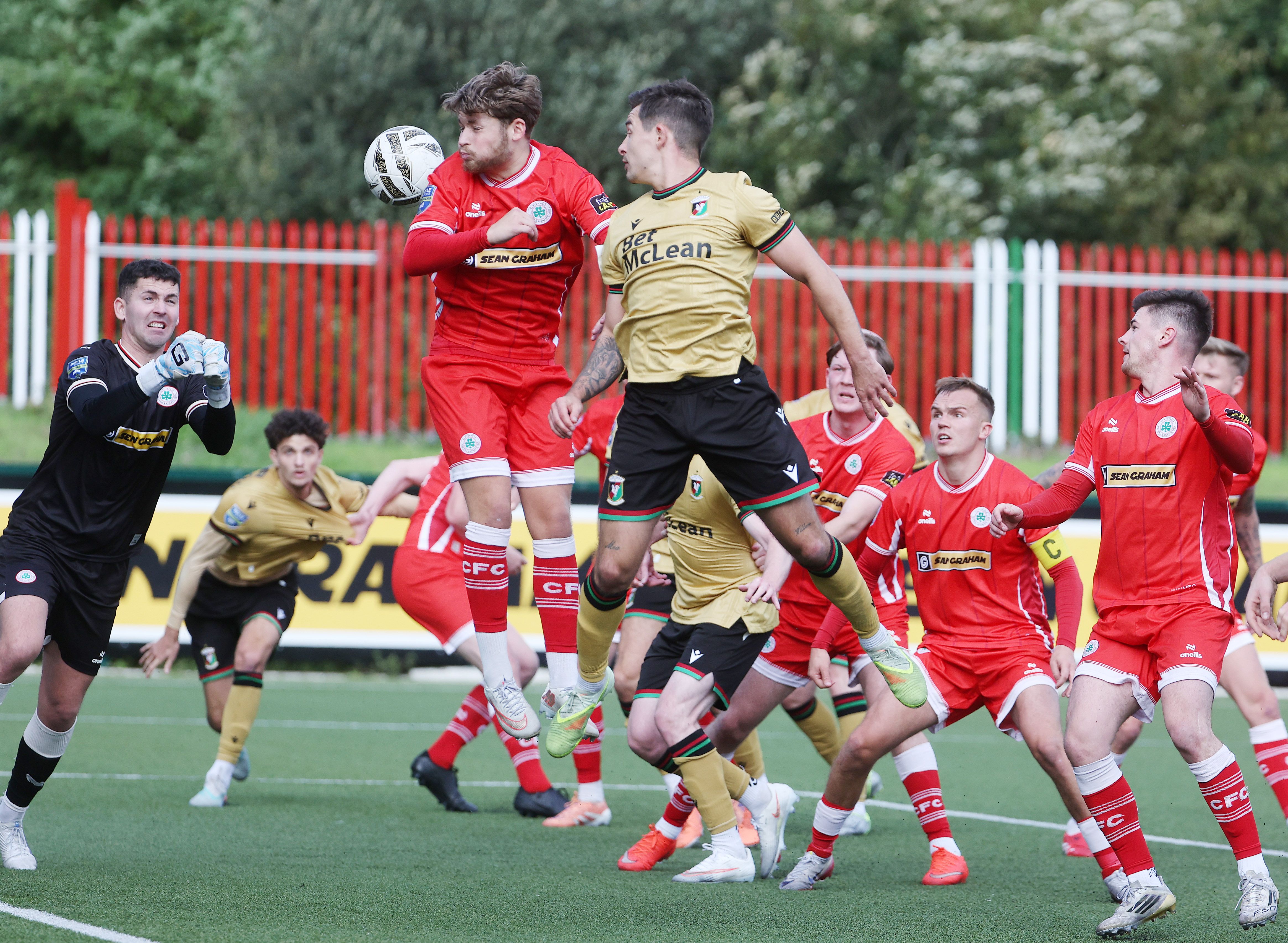 Glentoran earned their 2-1 win at Solitude