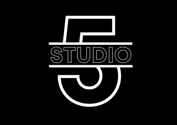 STUDIO 5