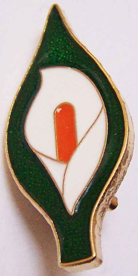 Easter lily badge 1916