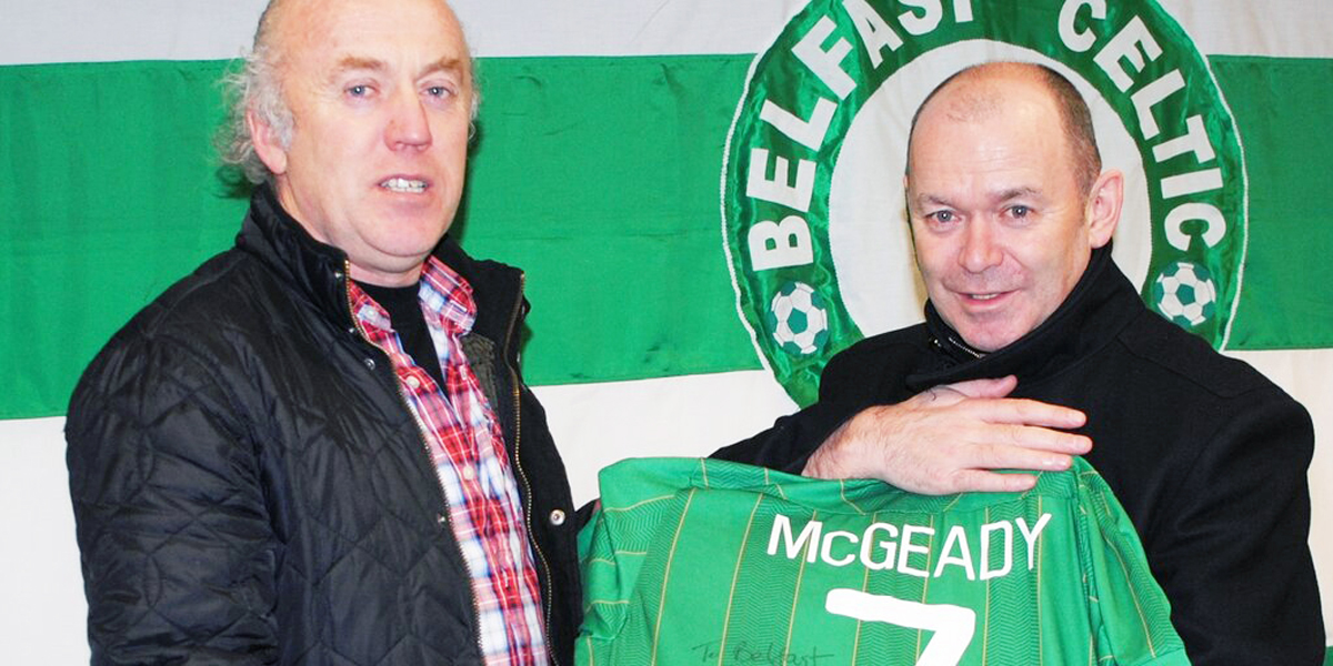 Aiden McGeady’s father John (right) and his uncle Pat donate Aiden’s Ireland jersey to the museum