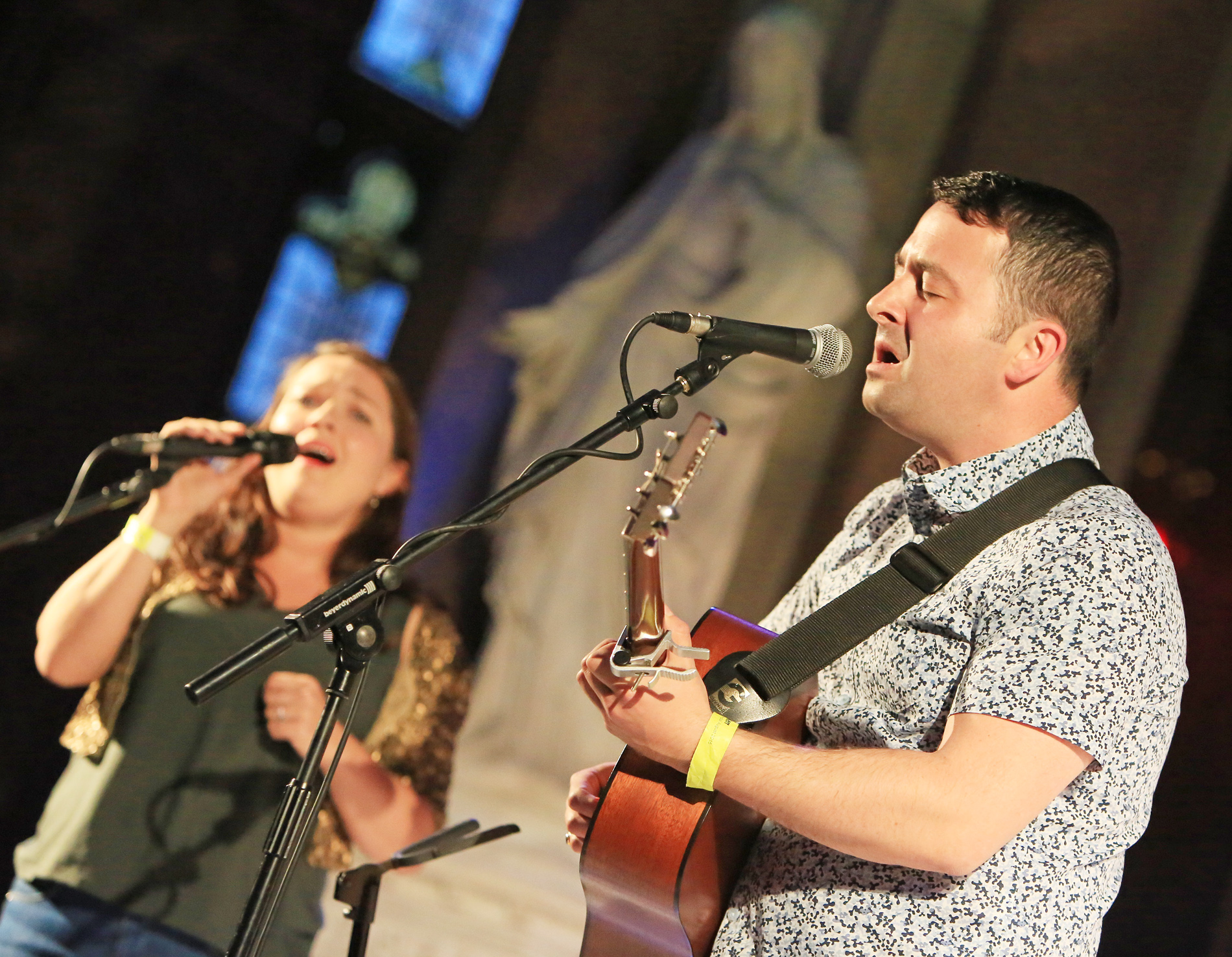 Barry Kerr with special guest singer Pauline Scanlon playing at Clonard Monastery during the Irish and Corsician Voices evening\n