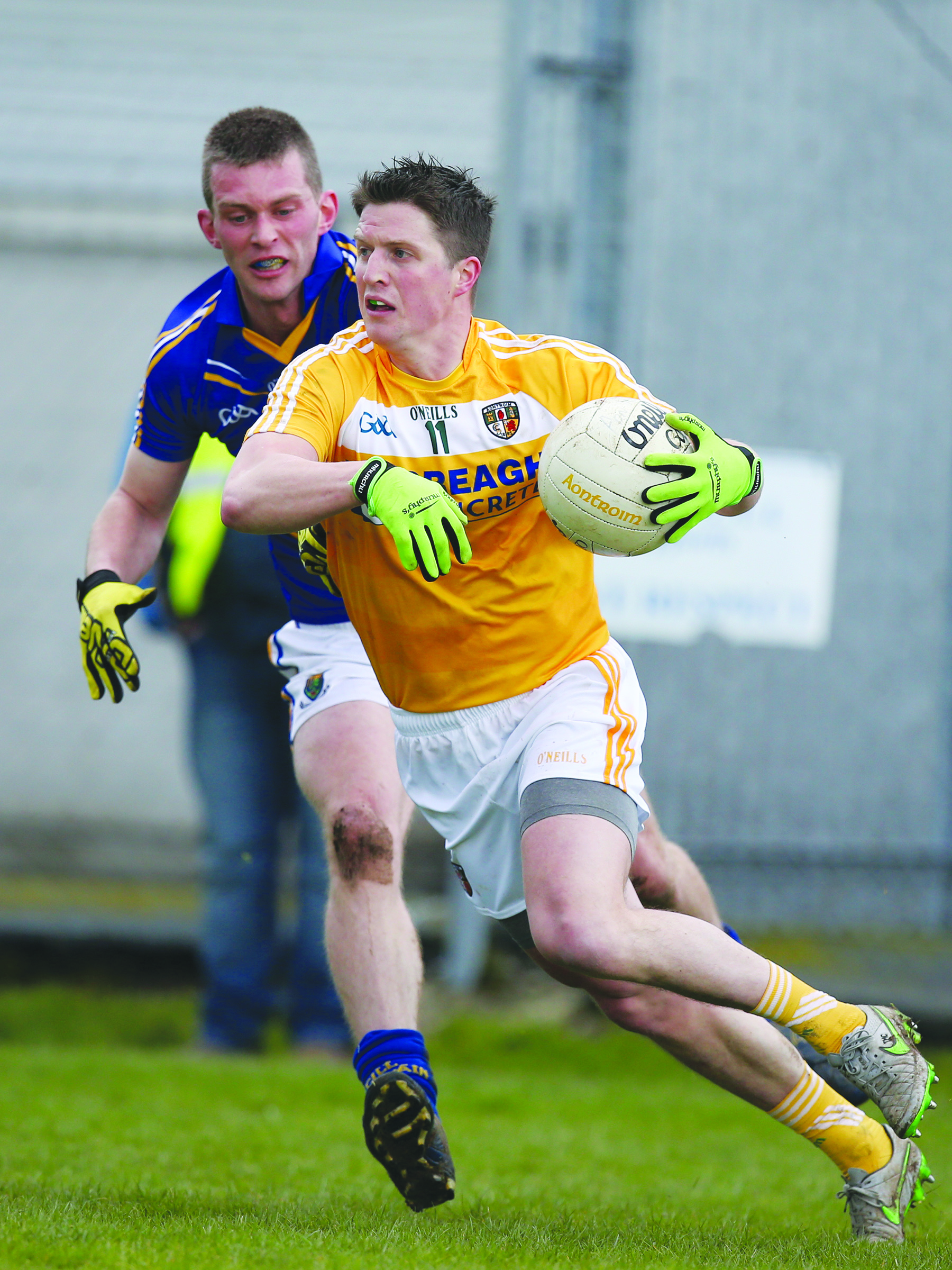 Tomas McCann in action against Wicklow last week. The Cargin ace bagged Antrim’s first goal as the Saffrons clinched promotion with a four-point win in Aughrim. 