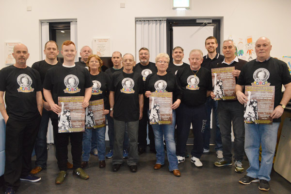 The Ballymurphy Republican History Project was initiated by the Ballymurphy Ex-Prisoners Association, and joined by Glór na Móna. 