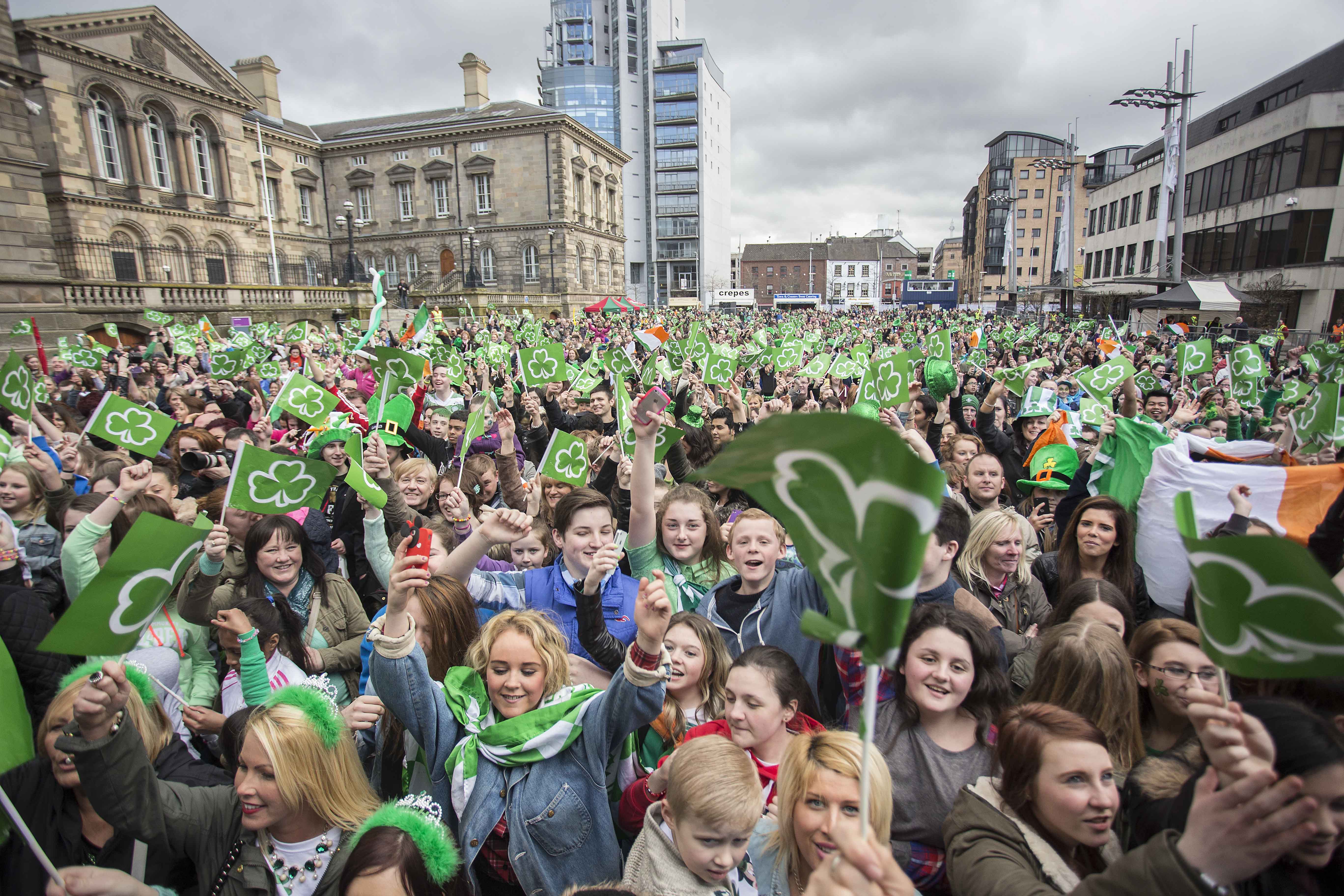 The crowds that attend the concert in Custom House Square have become a problem according to Council officers