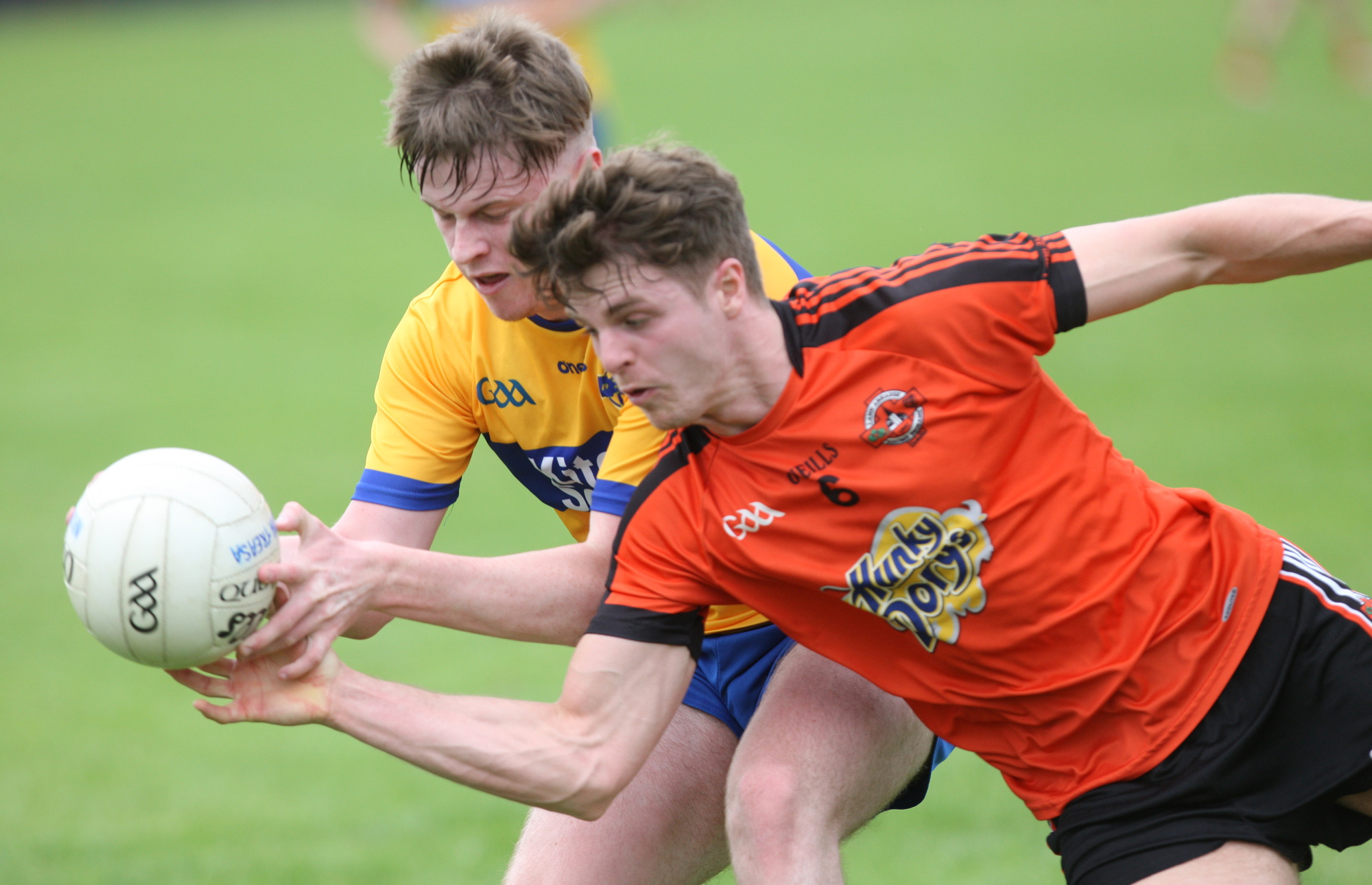 A tussle for posession as St Teresa\'s clash with Glenavy at Sarsfields  