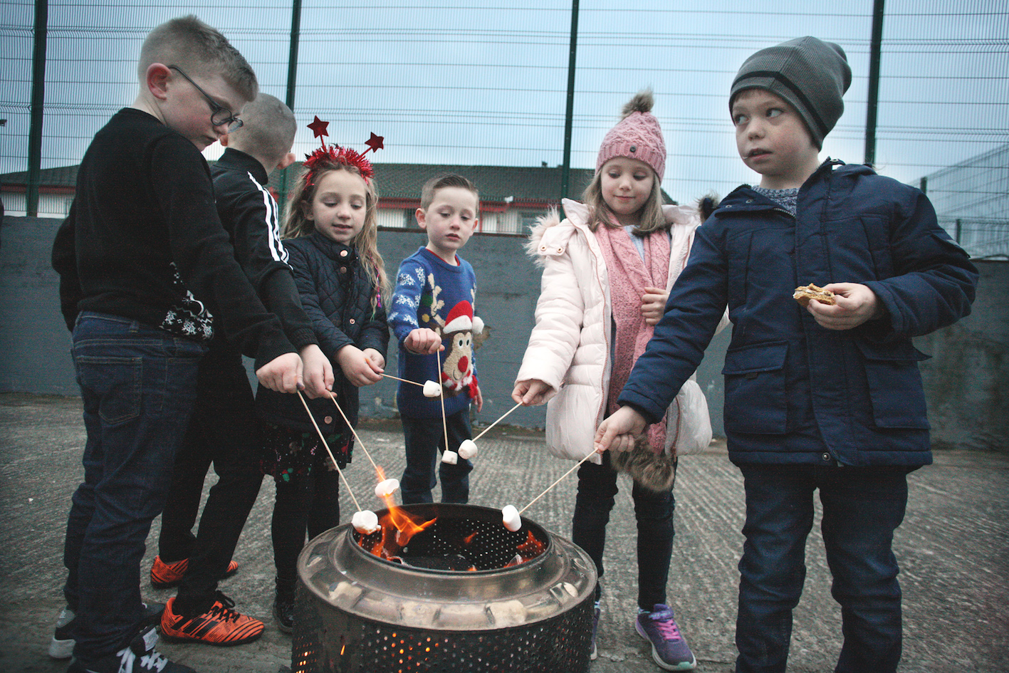 CHRISTMAS FUN: Toasting marshmallows by the fire at Lámh Dhearg