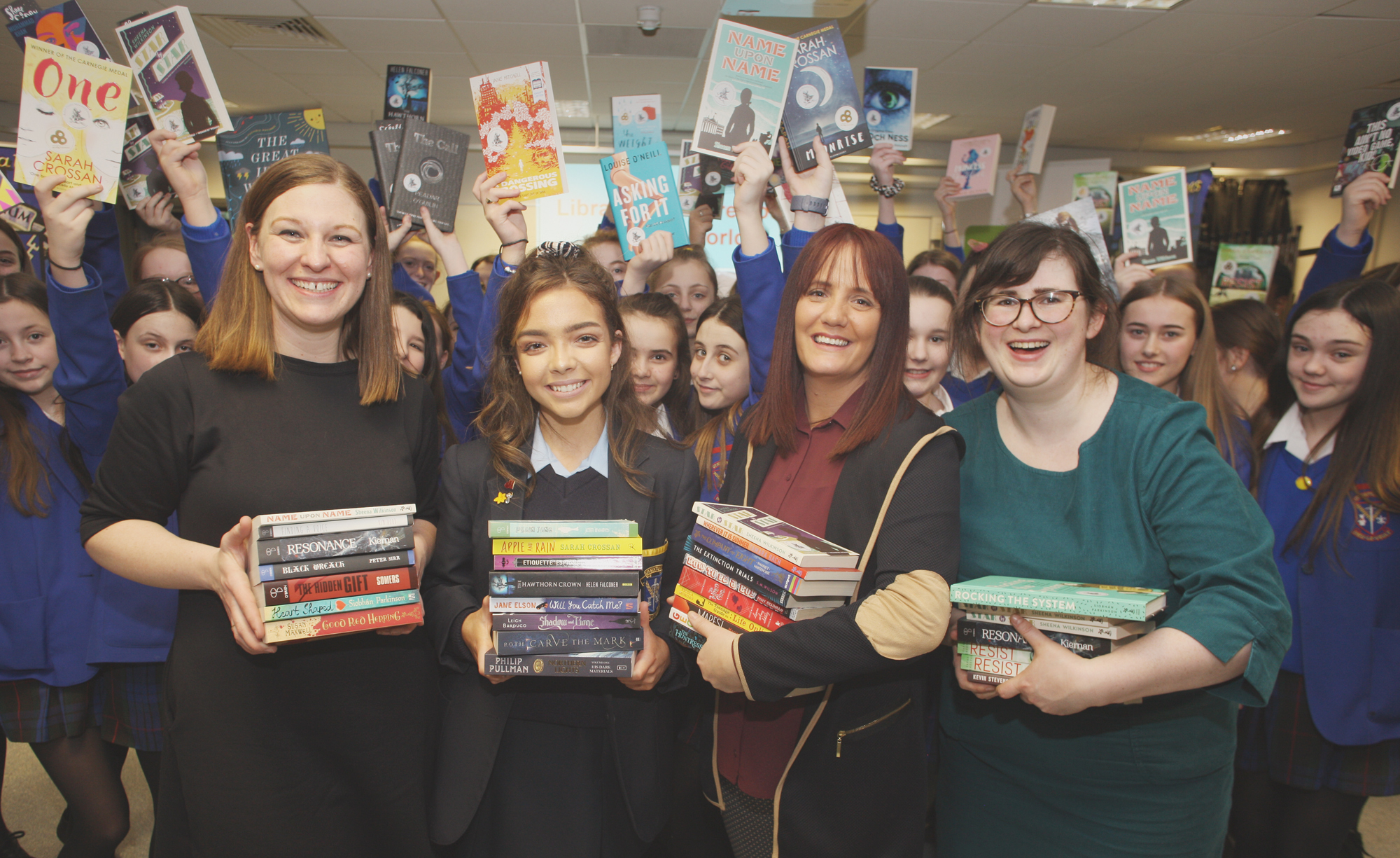 Children’s Books Ireland is proud to announce that St Genevieve\'s High School has been chosen to receive a library of literature worth almost €8,000. Welcoming the books are Daiden O\'Regan, Andrea Mervyn, Head Girl Ana Rosbotham, Elaina Ryan and St Gen\'s pupils 