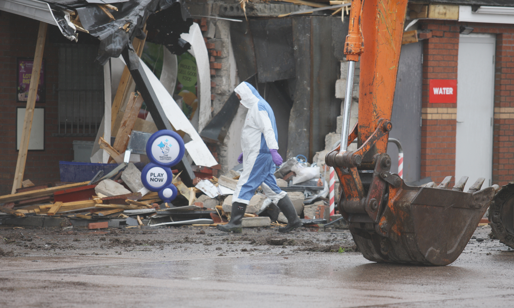 The ATM was recovered at a service station at Tully Road 