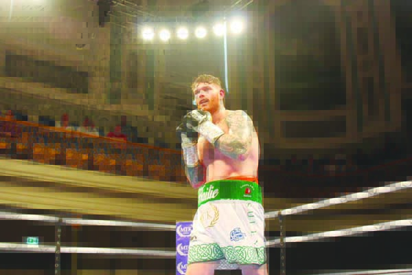 Dee Sullivan enjoyed a winning start to life as a professional against Pawel Strykowski at the Ulster Hall in May