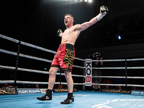 Paddy Gallagher is predicting an explosive fight against Chris Jenkins in Saturday’s chief support 