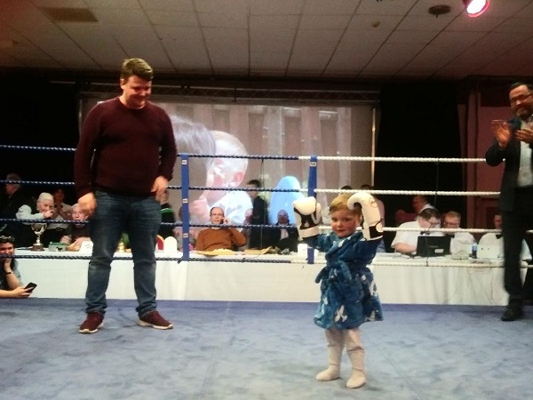 Young Dáithí Mac Gabhann in the ring with his dad Mártín at The Devenish on Thursday. The Ulster Elite Boxing Championships are supporting Organ Donation this year with collections at each round of the competition